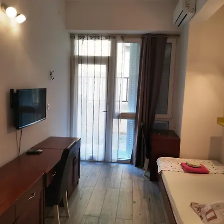 Apartment Split Studios